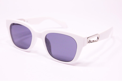 Солнцезащитные очки 890 C4