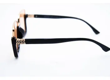 Miu 1356 C4